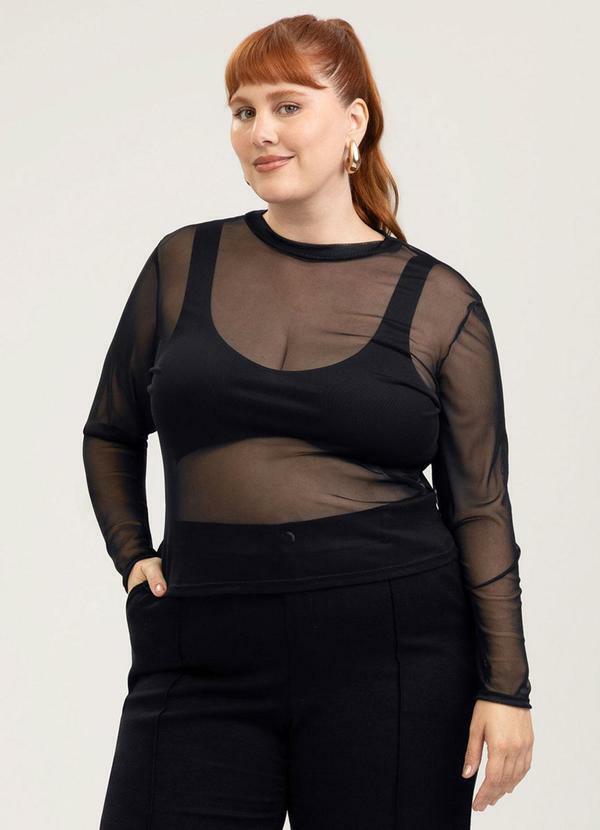 Blusa Plus Size em Tule Preto