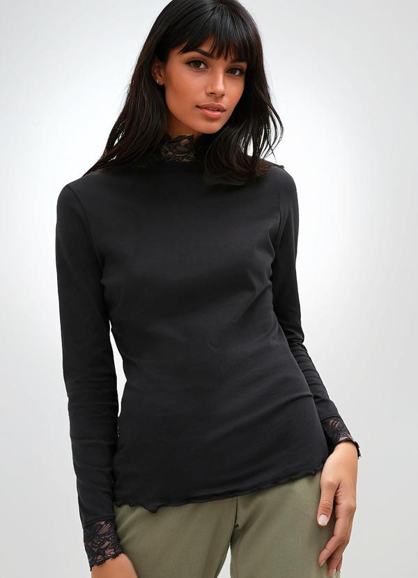 Blusa Preta em Malha de Viscose