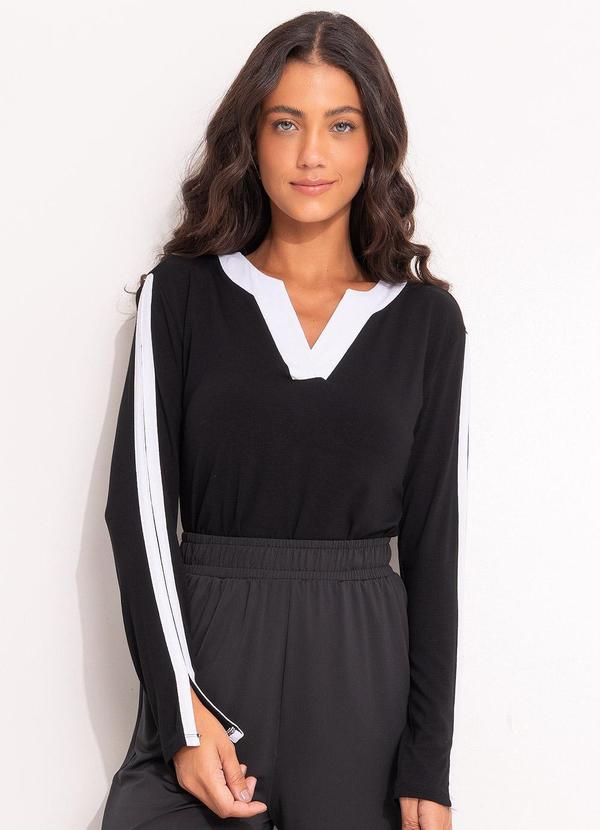 Blusa Preta em Malha de Viscose