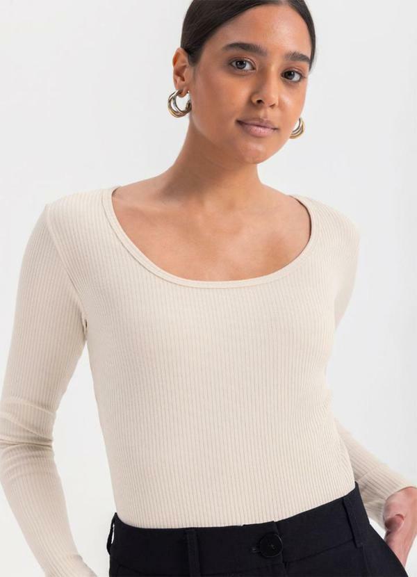 Blusa Ribana Feminina em Malha  Bege