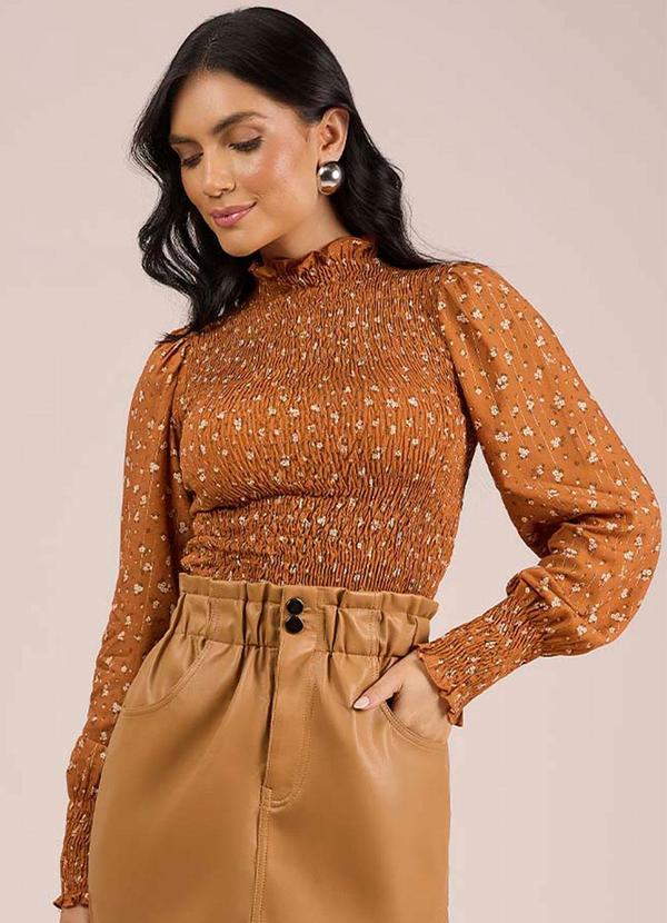 Vista 2 Blusa Viscose Estampada Marrom Angel Angel