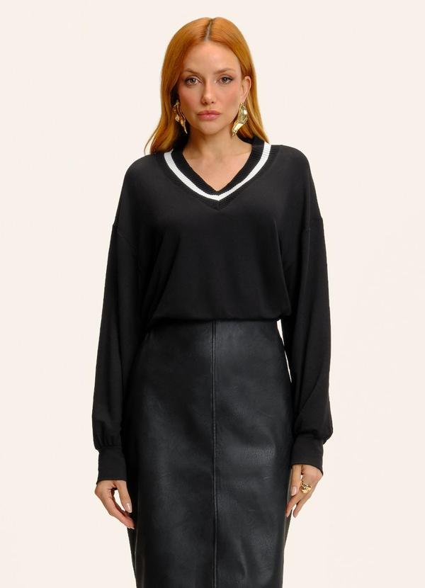 Blusão Decote V Molecotton Preto
