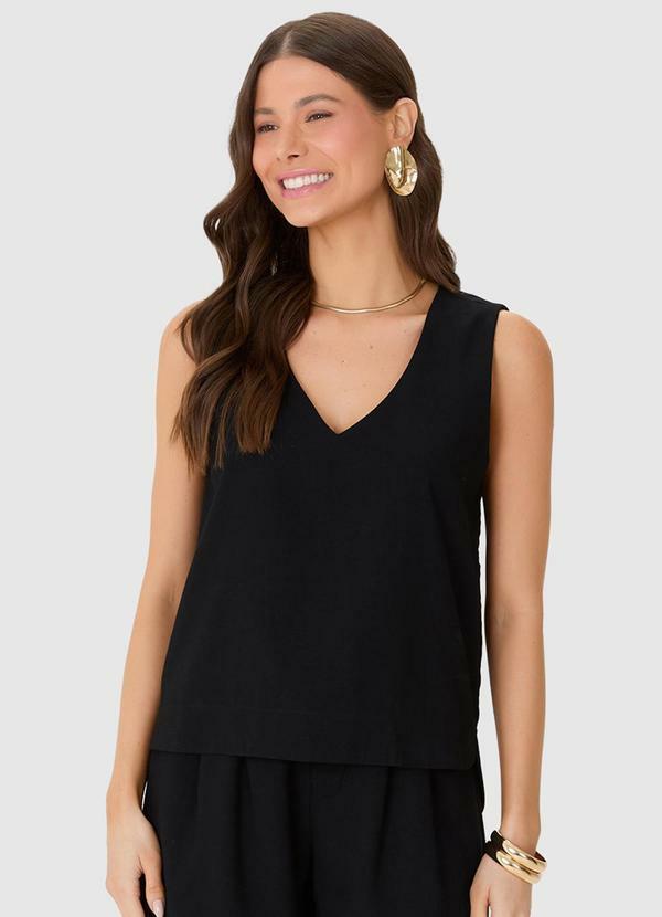 Blusa Ampla Sarjada Decote