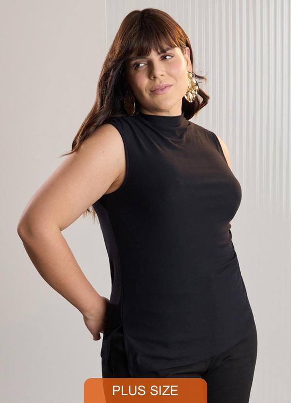 Blusa Assimétrica Plus Size sem Mangas Preto