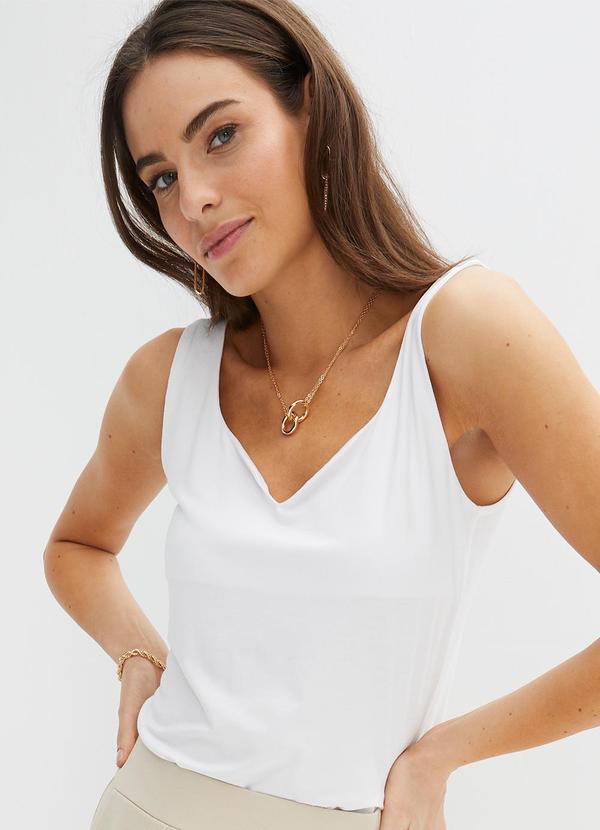 Blusa Branca em Malha de Viscose