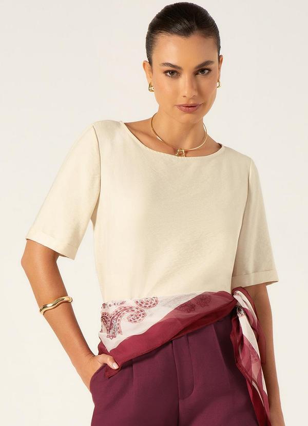 Vista 2 Blusa em Viscose com Decote Redondo Kamila Aveia Principessa Principessa