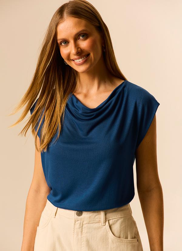 Blusa Regular Degagê em Viscose Azul Escuro
