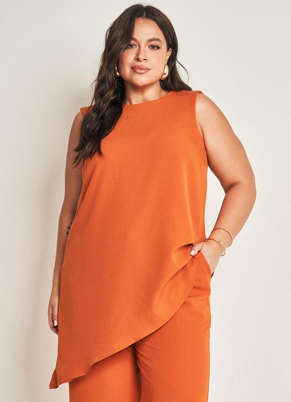 Blusa sem Manga em Plano Creponado Laranja