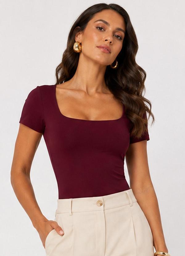 Body Feminino Decote Quadrado Suplex Vermelho