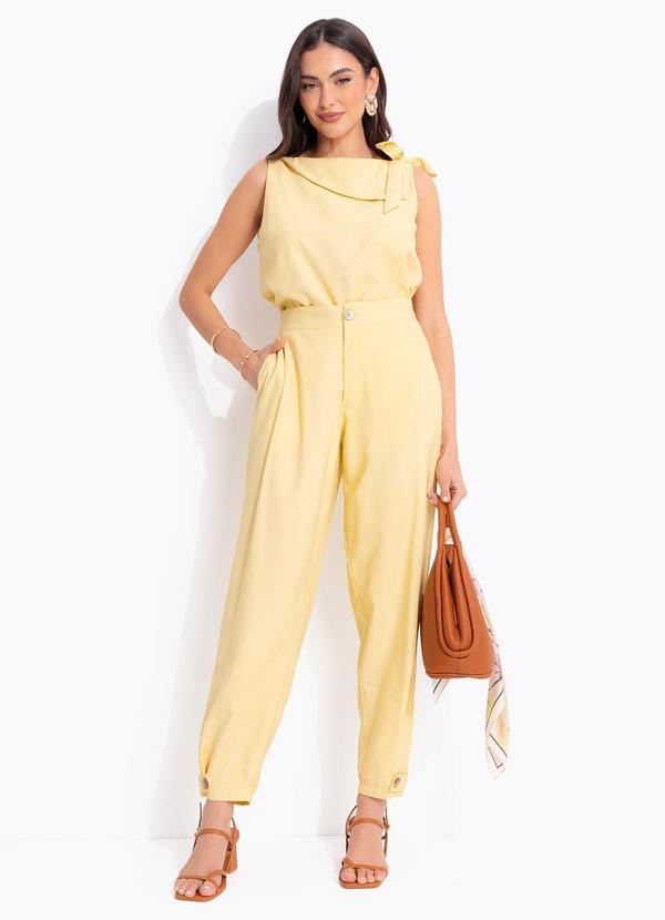 Calça Amarelo em Tecido de Alfaiataria