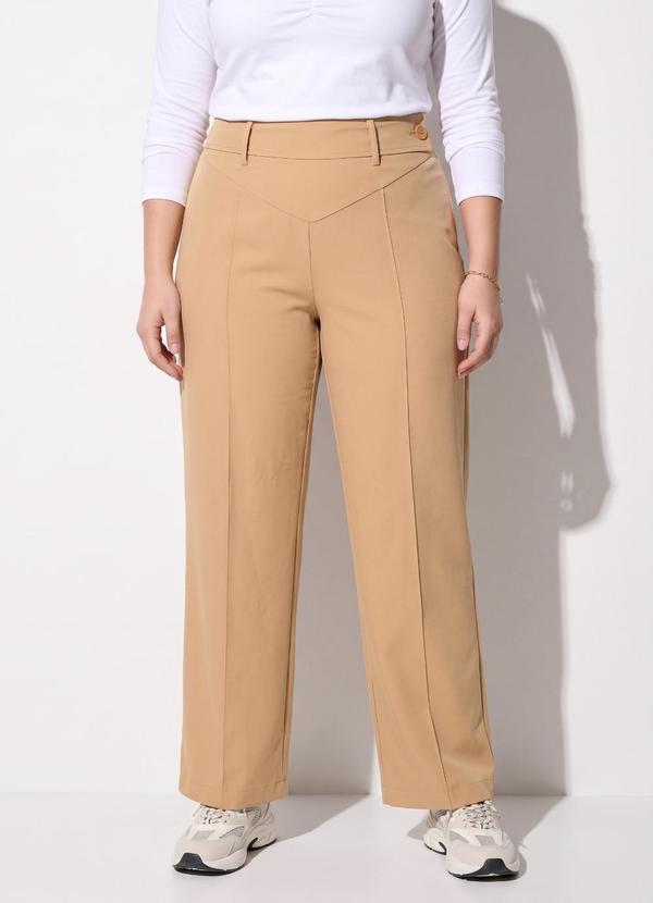 Calça Bege em Crepe Plano Sarjado