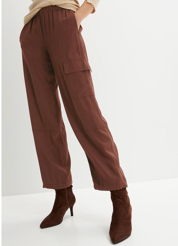 Calça Marrom em Viscose Plana