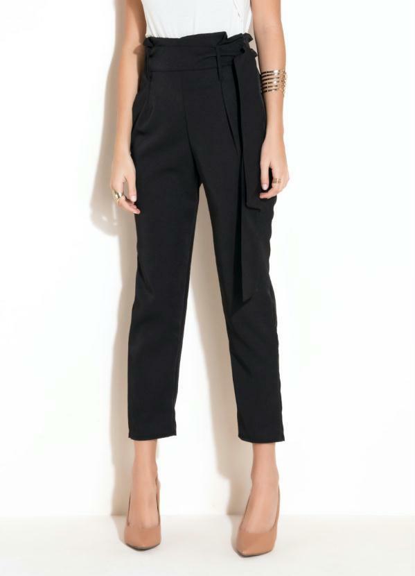 Calça Preta Clochard com Faixa