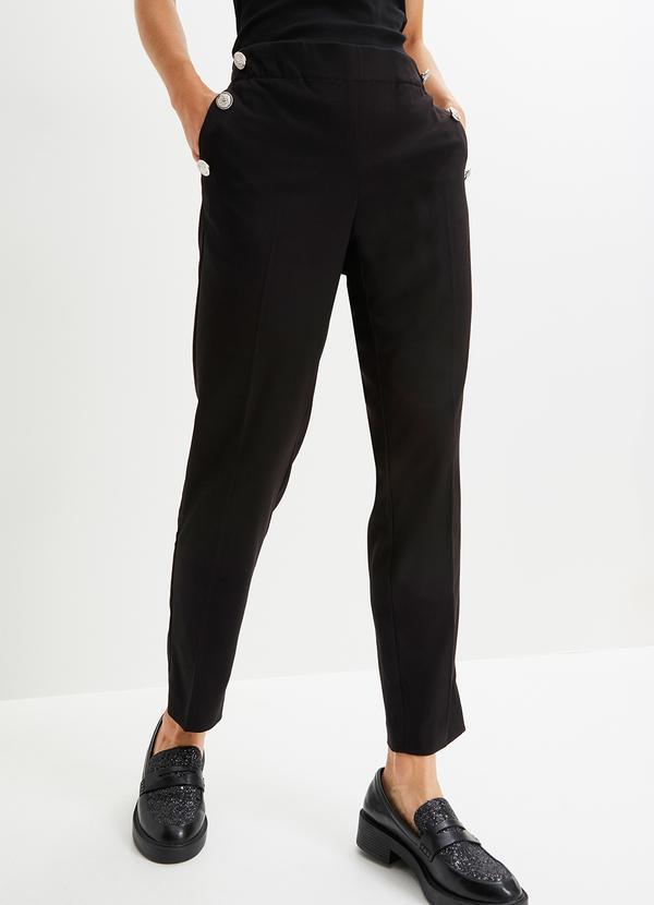 Calça Preta em Bengaline