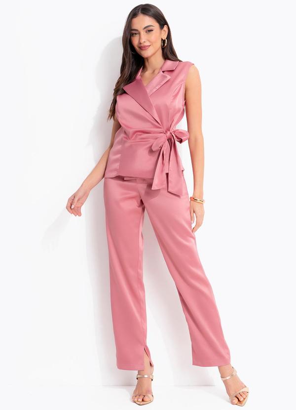 Calça Rosa Queimado em Tecido de Alfaiataria Cetinado