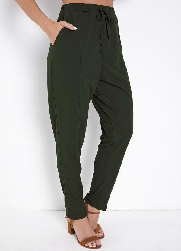 Calça Verde com Bolsos