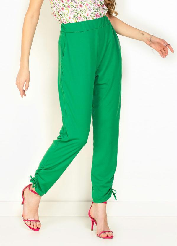 Vista 2 Calça Verde com Franzidos e Detalhes na Perna Moda Pop Moda Pop