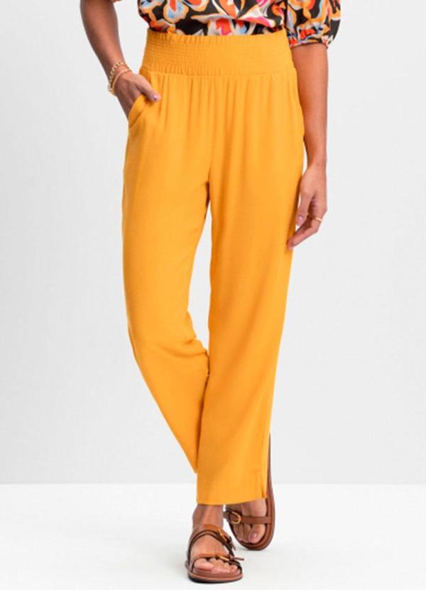 Calça Feminina em Recido Creponado Amarelo
