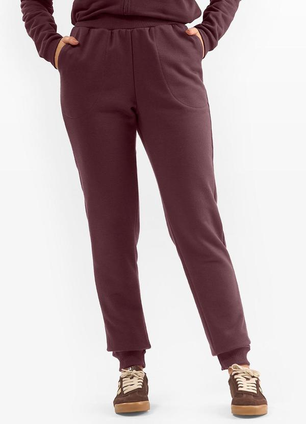 Calça Jogger em Moletom Peluciado Vermelho