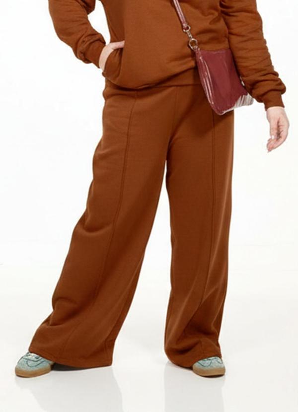 Calça Wide Leg Plus Size Marrom