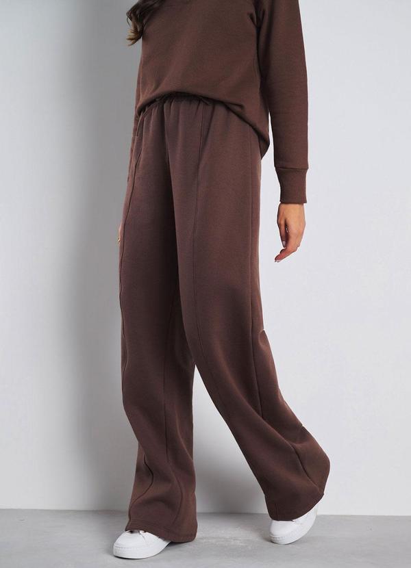 Calça Wide Leg Style Moletom Peluciado Marrom