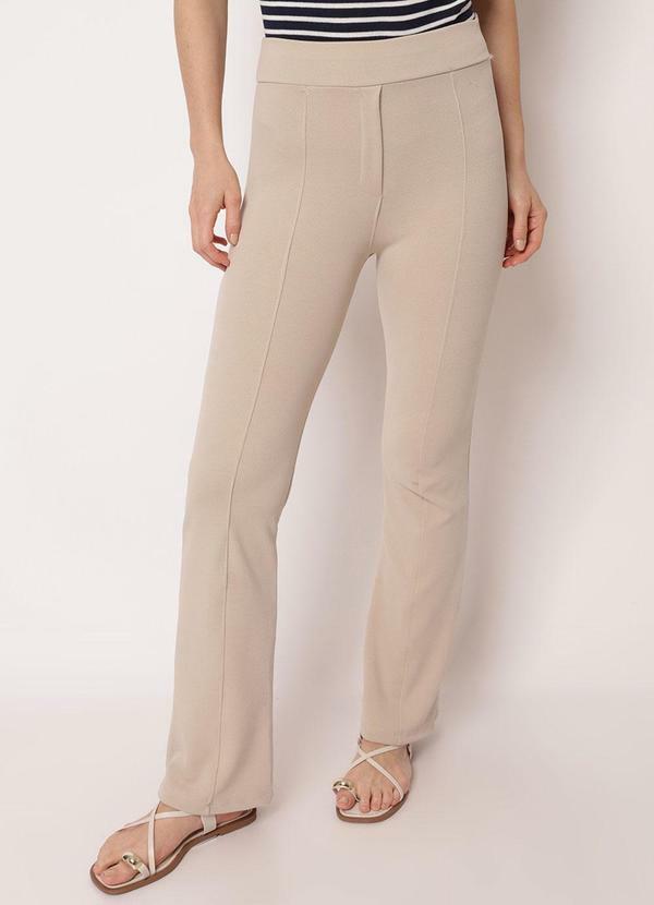 Calça Feminina Flare Crepe Bege
