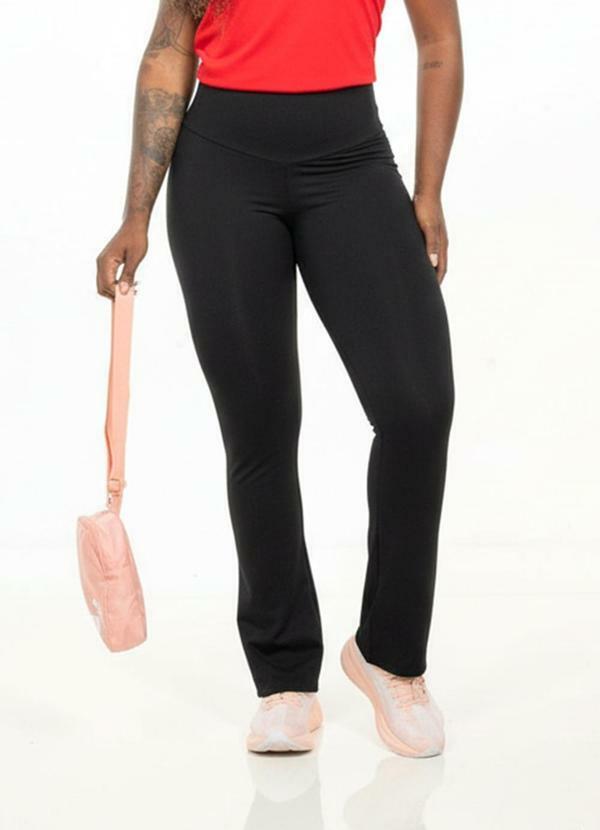 Calça Flare Feminina Preto