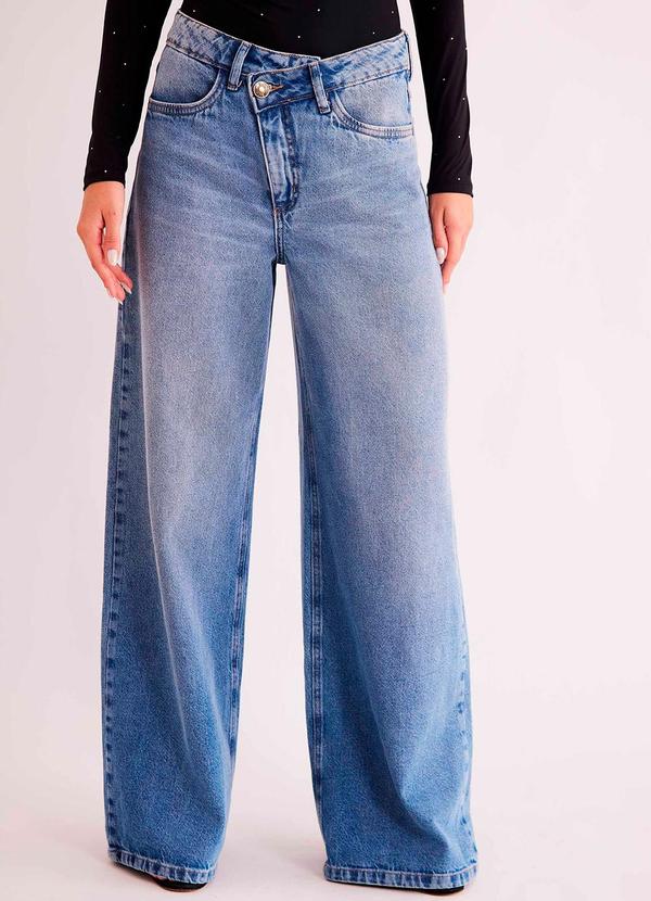 Calça Baggy Urban Frame com Braguilha Deslocada