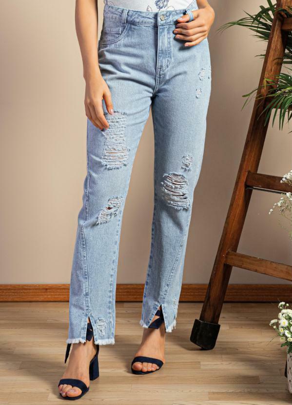 Calça Destroyed Jeans Claro Abertura na Barra