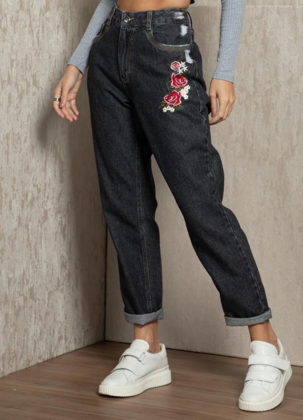 Calça Jeans Preta com Bordado