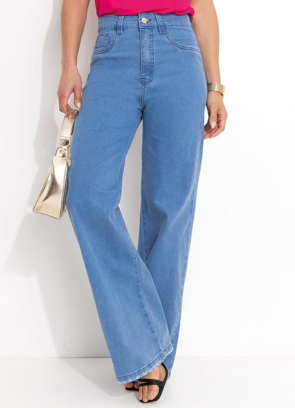 Calça Pantalona com Bolsos Jeans Claro