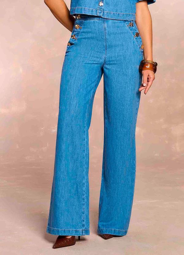 Calça Pantalona Rosa Soft Garden em Denim Azul