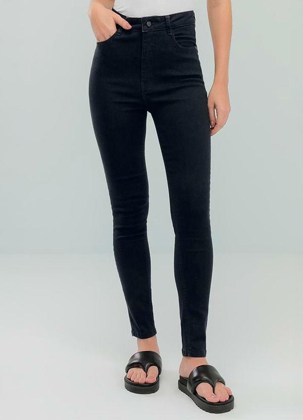 Vista 2 Calça Skinny Basica Preto Angel Angel