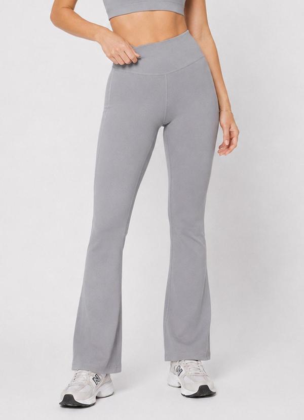 Calça Legging Flare Feminina Fitness Cinza