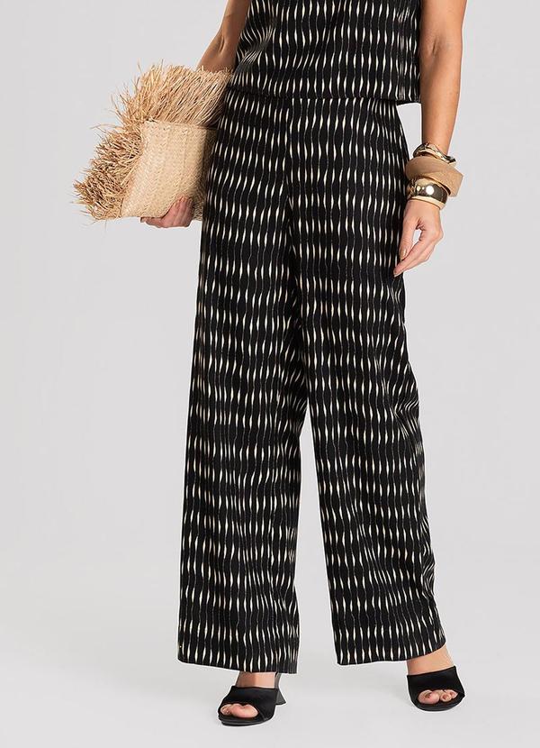 Calça Feminina Pantalona em Linho Preto