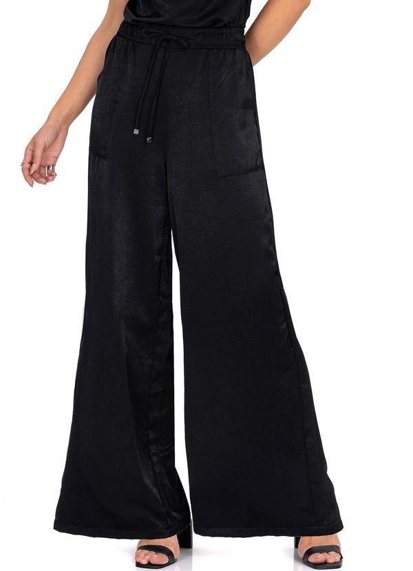 Calça Feminina Pantalona em Viscopoly Preto