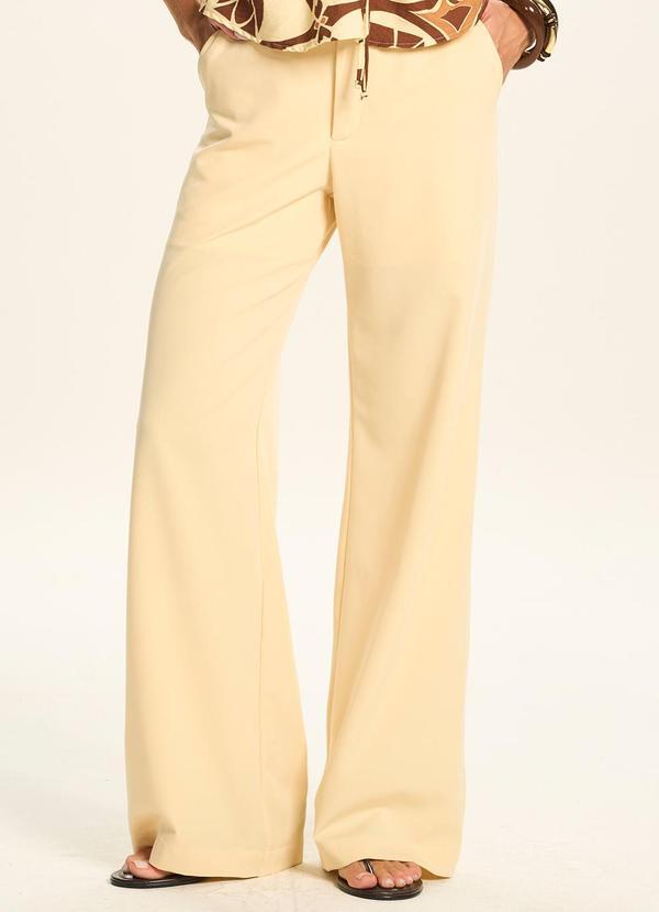 Calça Pantalona com Cintura Alta Amarelo