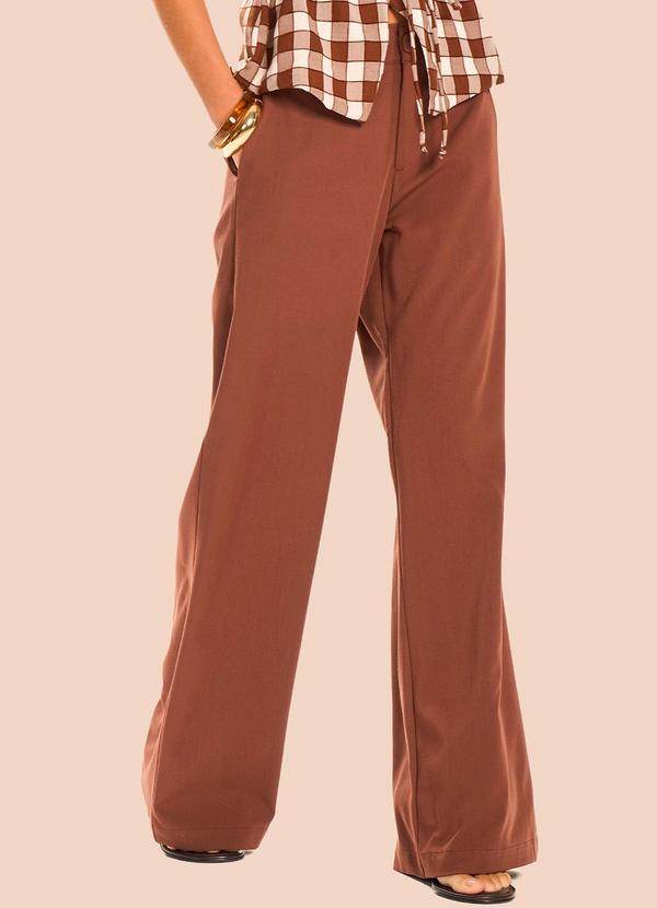 Calça Pantalona em Sarja Alfaiataria Marrom