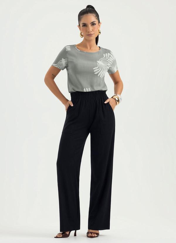 Vista 2 Calça Pantalona em Viscose Preto Cativa Cativa