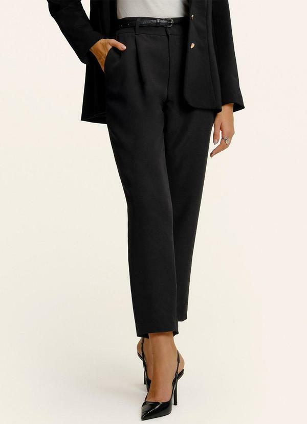 Calça Cenoura Alfaiataria Preto