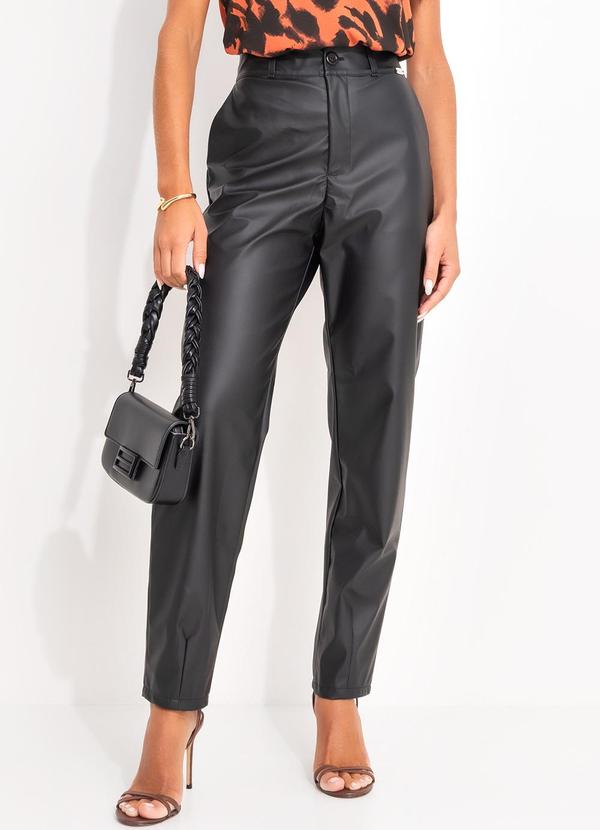 Calça Preto em Material Sintético