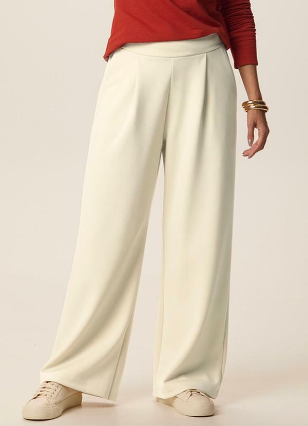 Calça Reta em Suedine Premium Off White