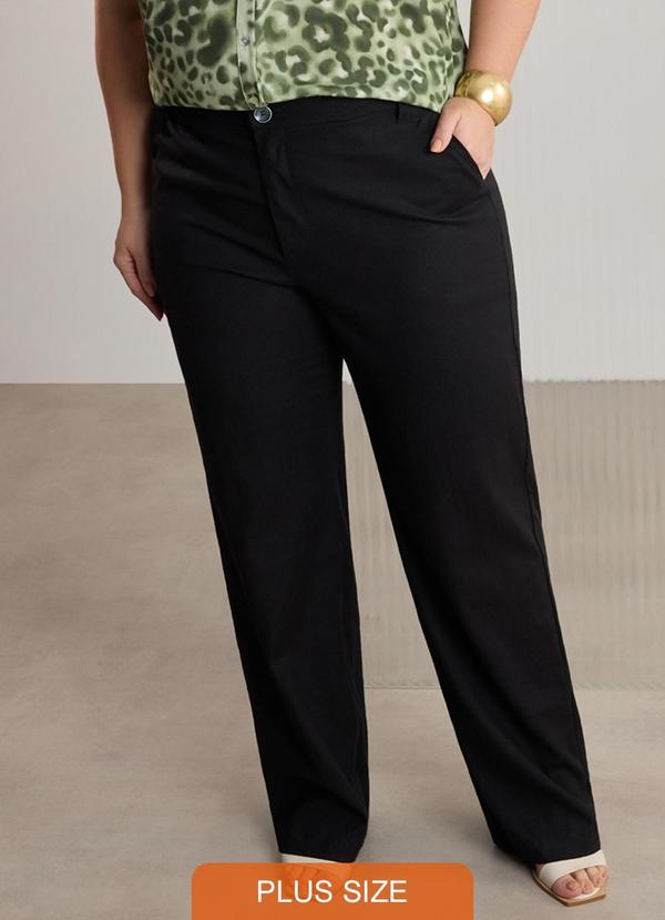 Calça Reta Plus Size com Linho Preto