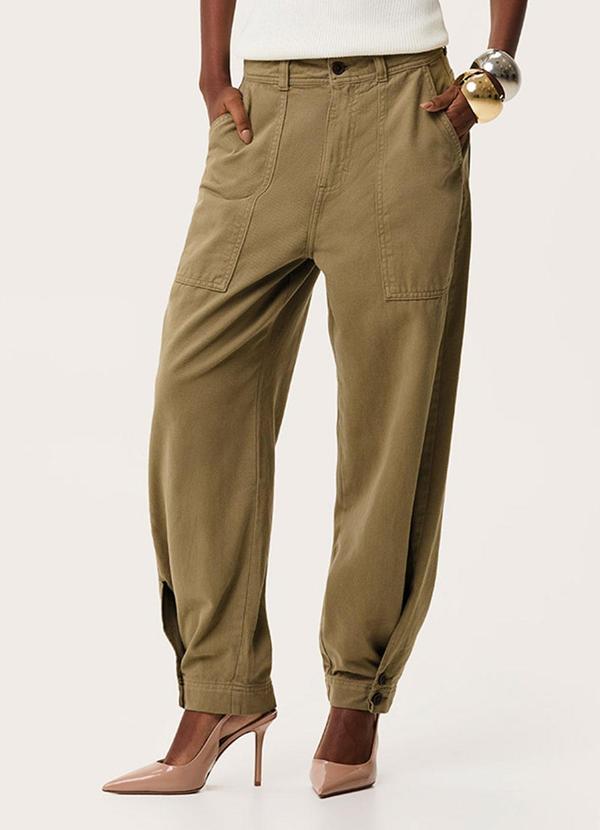 Calça Barrel Cintura Alta em Sarja Verde Menta