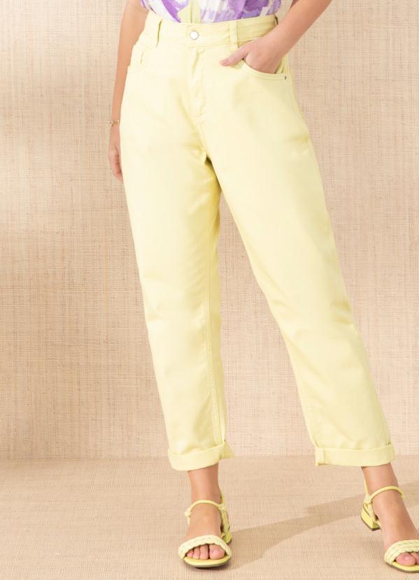 Calça Lima Reta com Bolsos