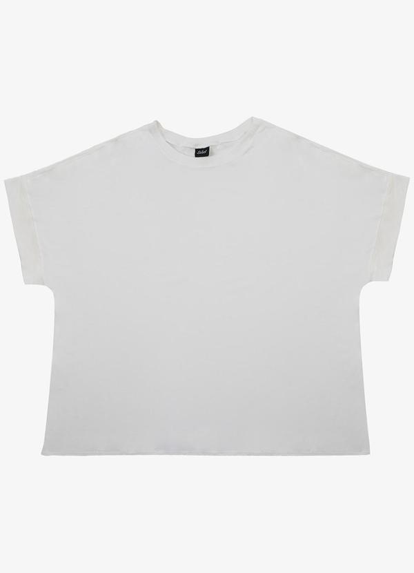 Vista 2 Blusa Feminina Plus Bege Select Select