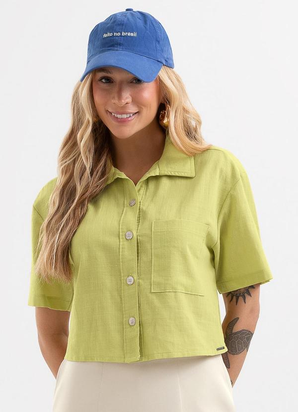 Camisa em Tecido Texturizado Verde