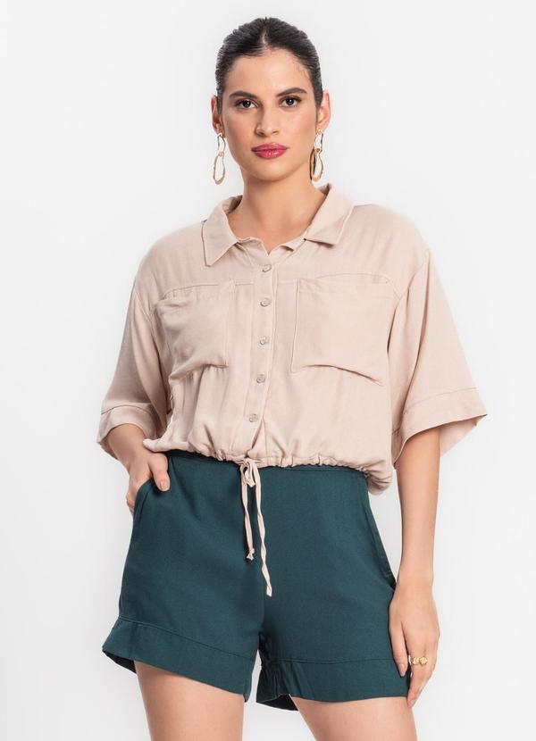 Camisa Feminina com Bolso Bege