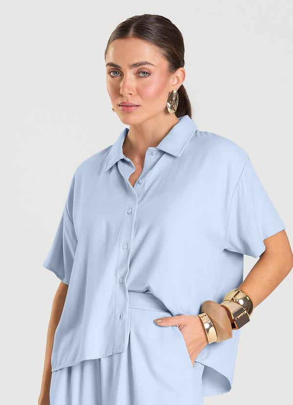 Camisa Feminina em Tecido de Viscose Azul