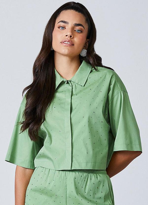 Vista 2 Camisa Cropped Verde com Strass Verde Authoria Authoria